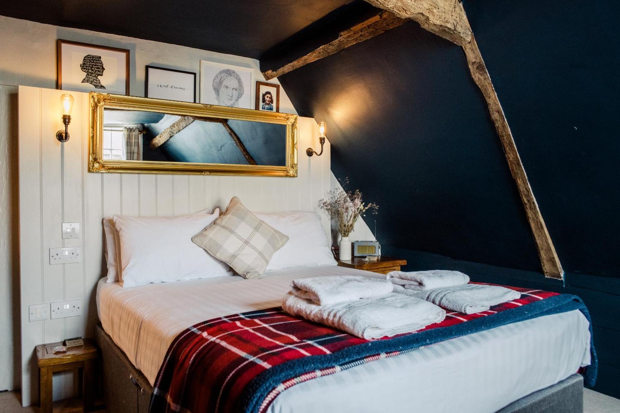 ザ コーナー ハウス カンタベリー Bed & Breakfast エクステリア 写真
